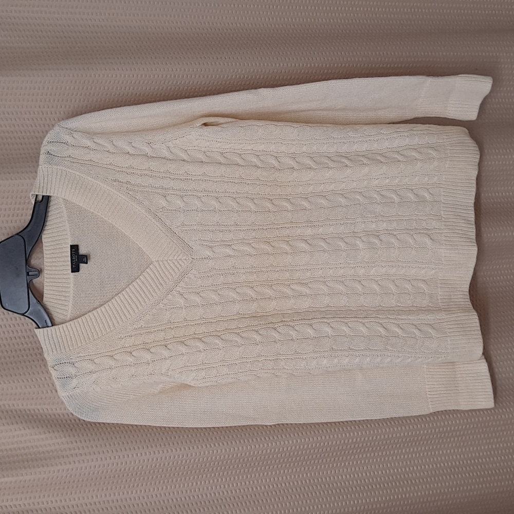 Talbots Cream Colored Lambswool Blend Soft Cable Knit Sweater Cabincore Skandi